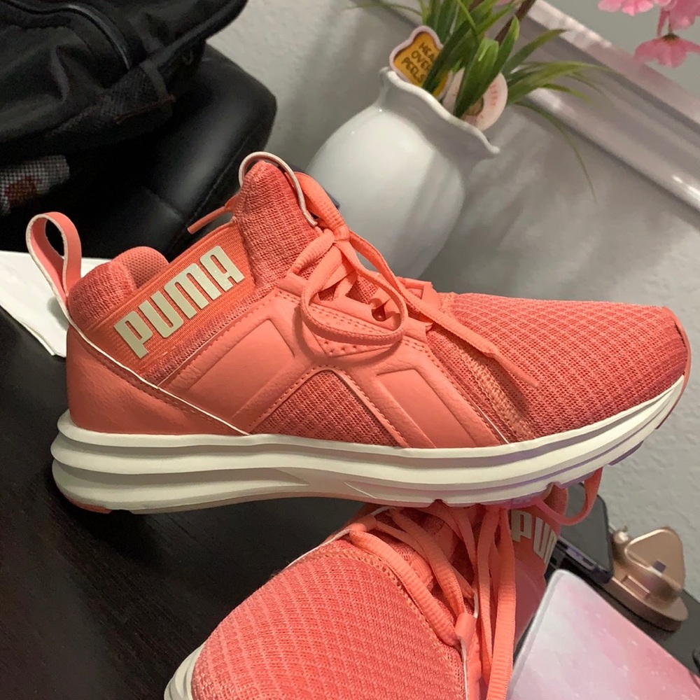 Coral Puma Sneakers W/Memory Foam